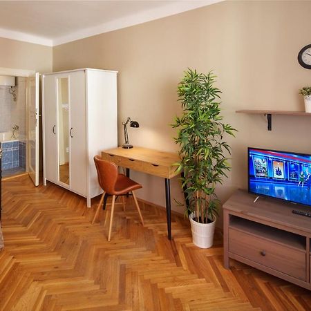 Old Town - Templova Apartments プラハ エクステリア 写真